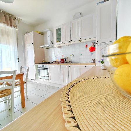 Dimora Sea View Apartment Monopoli Bagian luar foto