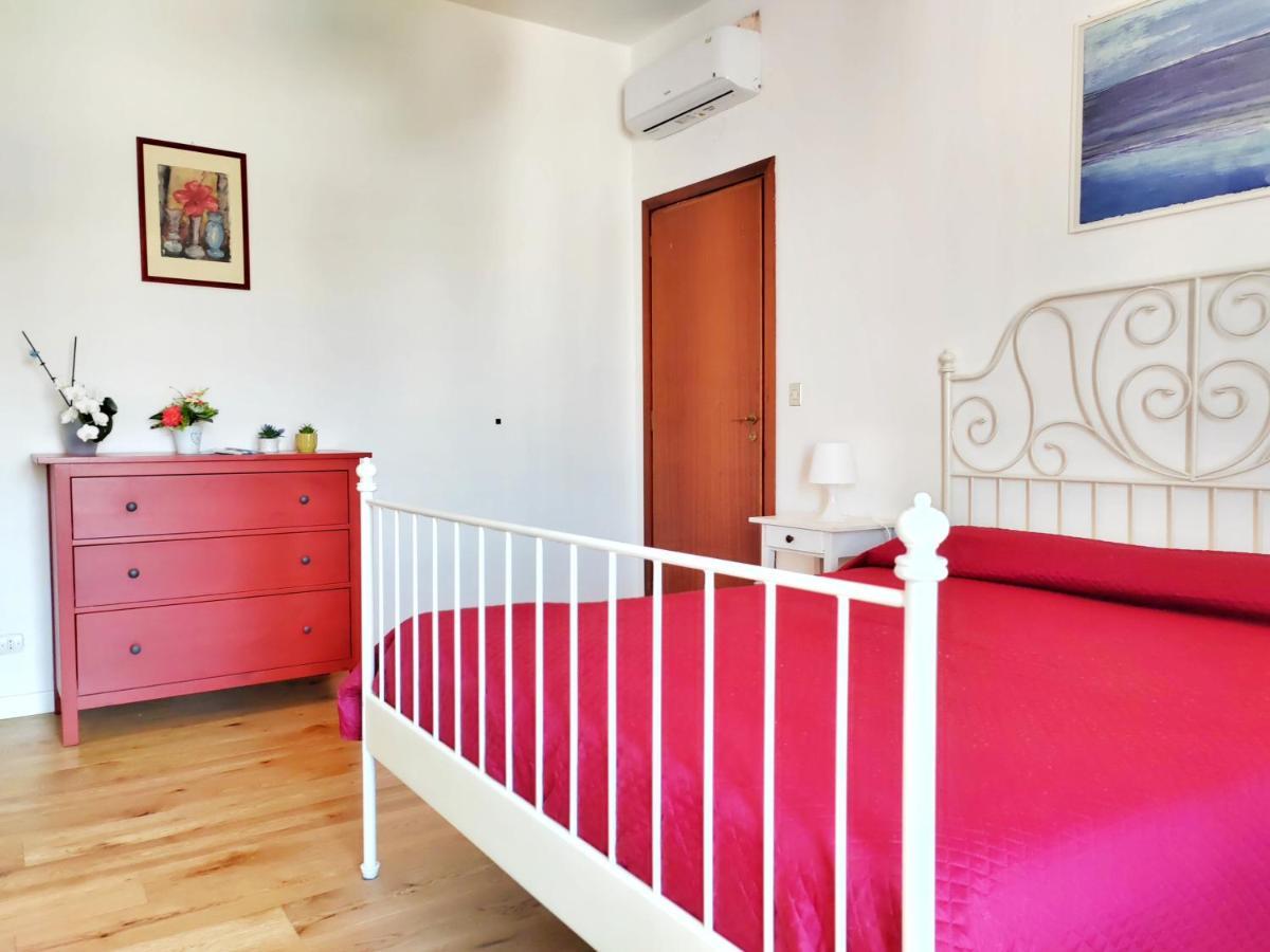 Dimora Sea View Apartment Monopoli Bagian luar foto