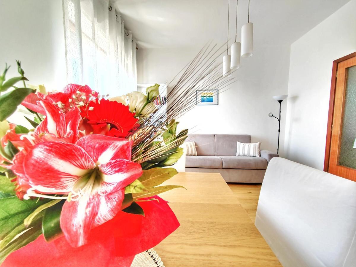 Dimora Sea View Apartment Monopoli Bagian luar foto