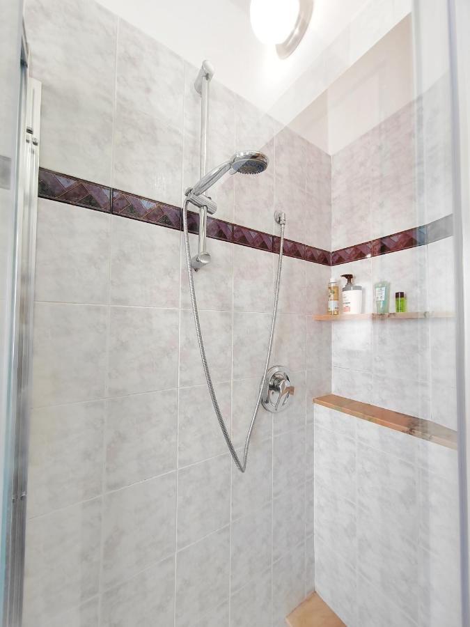 Dimora Sea View Apartment Monopoli Bagian luar foto