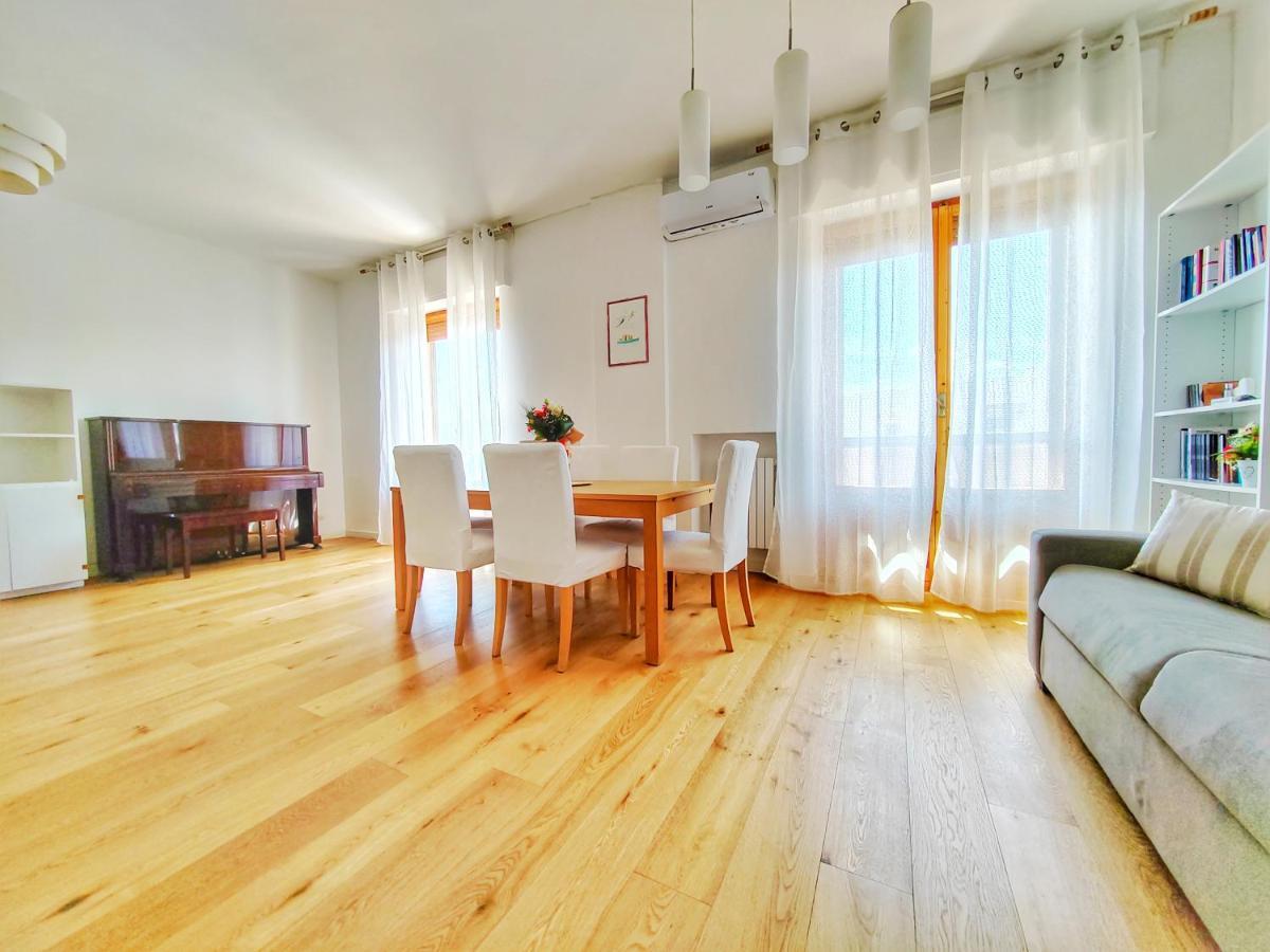Dimora Sea View Apartment Monopoli Bagian luar foto
